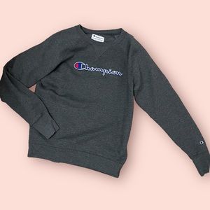 Champion Sweatshirt in EUC